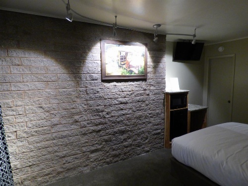 Canyon Lodge Motel image 2